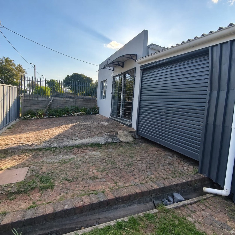 3 Bedroom Property for Sale in Cambridge Eastern Cape